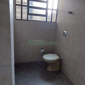 Sala com 185m², 1 vaga, no bairro Jardim América em Caxias do Sul para Alugar