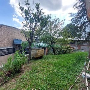 Casa Mobiliada com 157m², 2 dormitórios, no bairro Santa Catarina em Caxias do Sul para Comprar