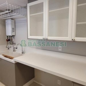 Apartamento com 178m², 2 dormitórios, 3 vagas, no bairro Centro em Caxias do Sul para Comprar