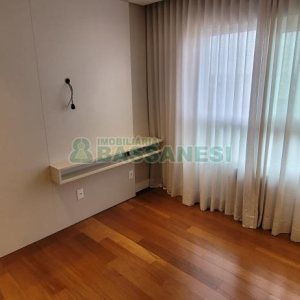 Apartamento com 178m², 2 dormitórios, 3 vagas, no bairro Centro em Caxias do Sul para Comprar