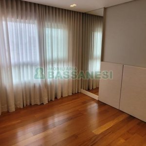 Apartamento com 178m², 2 dormitórios, 3 vagas, no bairro Centro em Caxias do Sul para Comprar