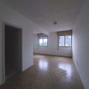 Apartamento com 42m², 1 dormitório, no bairro Centro em Caxias do Sul para Comprar