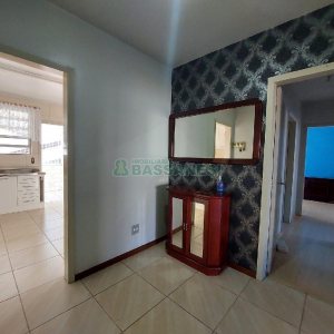 Apto Mobiliado com 107m², 3 dormitórios, 1 vaga, no bairro Rio Branco em Caxias do Sul para Alugar