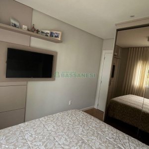 Apartamento com 57m², 2 dormitórios, no bairro Nossa Senhora da Saúde em Caxias do Sul para Comprar