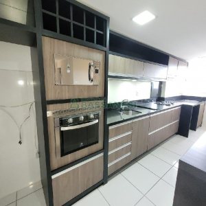 Apto Mobiliado com 58m², 2 dormitórios, 1 vaga, no bairro Planalto em Caxias do Sul para Alugar
