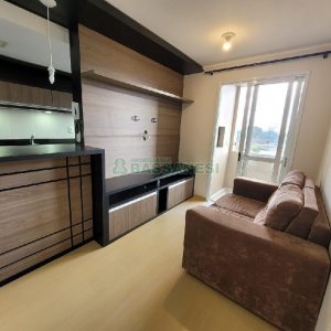 Apto Mobiliado com 58m², 2 dormitórios, 1 vaga, no bairro Planalto em Caxias do Sul para Alugar
