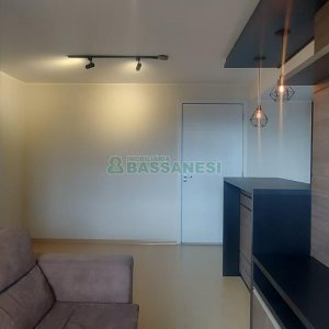 Apto Mobiliado com 58m², 2 dormitórios, 1 vaga, no bairro Vila Verde em Caxias do Sul para Alugar