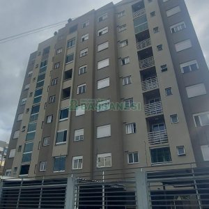 Apto Mobiliado com 58m², 2 dormitórios, 1 vaga, no bairro Vila Verde em Caxias do Sul para Alugar