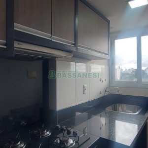 Apto Mobiliado com 58m², 2 dormitórios, 1 vaga, no bairro Vila Verde em Caxias do Sul para Alugar