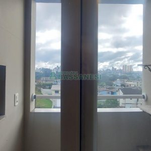 Apto Mobiliado com 58m², 2 dormitórios, 1 vaga, no bairro Vila Verde em Caxias do Sul para Alugar