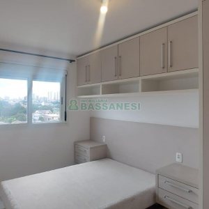Apto Mobiliado com 58m², 2 dormitórios, 1 vaga, no bairro Vila Verde em Caxias do Sul para Alugar
