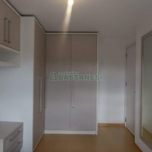 Apto Mobiliado com 58m², 2 dormitórios, 1 vaga, no bairro Vila Verde em Caxias do Sul para Alugar