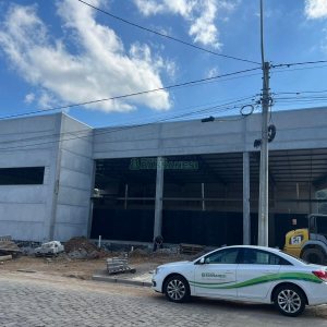 Loja com 1000m², no bairro São José em Caxias do Sul para Alugar