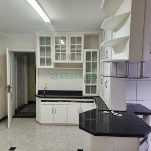 Apartamento com 208m², 3 dormitórios, 2 vagas, no bairro Madureira em Caxias do Sul para Comprar