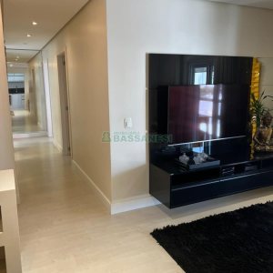 Apartamento com 109m², 3 dormitórios, 2 vagas, no bairro Santa Catarina em Caxias do Sul para Comprar