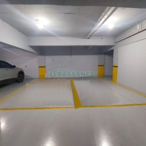 Apartamento com 109m², 3 dormitórios, 2 vagas, no bairro Santa Catarina em Caxias do Sul para Comprar