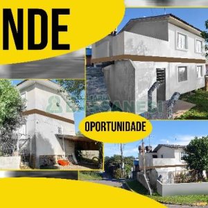 Casa com 57m², 2 dormitórios, 1 vaga, no bairro Desvio Rizzo em Caxias do Sul para Comprar