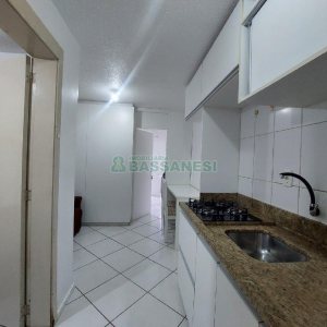 Apto Mobiliado com 25m², 1 dormitório, no bairro Presidente Vargas em Caxias do Sul para Comprar