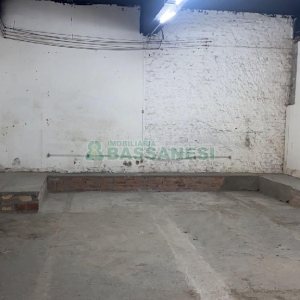 Pavilhão com 130m², no bairro São Pelegrino em Caxias do Sul para Alugar