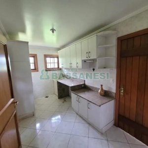Casa com 580m², 5 dormitórios, 5 vagas, no bairro Bela Vista em Caxias do Sul para Comprar