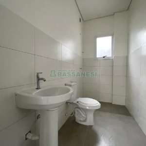 Sobreloja com 60m², no bairro Sagrada Família em Caxias do Sul para Alugar