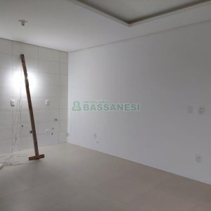 Apartamento com 64m², 2 dormitórios, 2 vagas, no bairro São Luiz em Caxias do Sul para Comprar