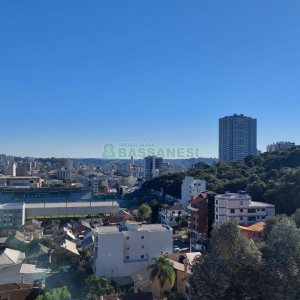 Apartamento com 158m², 3 dormitórios, 3 vagas, no bairro Jardim América em Caxias do Sul para Comprar