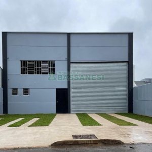 Pavilhão com 250m², no bairro Vila Verde em Caxias do Sul para Alugar