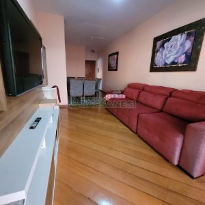 Apto Mobiliado com 140m², 3 dormitórios, 1 vaga, no bairro São Pelegrino em Caxias do Sul para Comprar