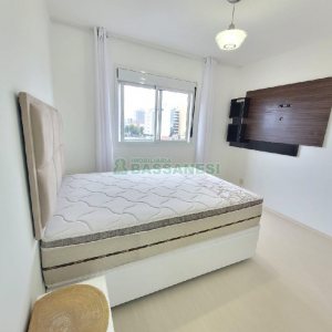 Apto Mobiliado com 70m², 2 dormitórios, 1 vaga, no bairro Panazzolo em Caxias do Sul para Alugar
