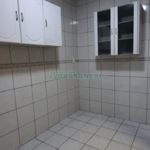 Apartamento com 90m², 3 dormitórios, 1 vaga, no bairro Petrópolis em Caxias do Sul para Comprar