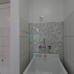 Apartamento com 42m², 1 dormitório, 1 vaga, no bairro Lourdes em Caxias do Sul para Alugar