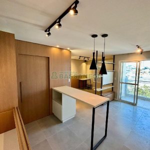 Apto Mobiliado com 42m², 1 dormitório, 1 vaga, no bairro Lourdes em Caxias do Sul para Alugar