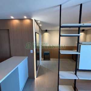 Apto Mobiliado com 42m², 1 dormitório, 1 vaga, no bairro Lourdes em Caxias do Sul para Alugar