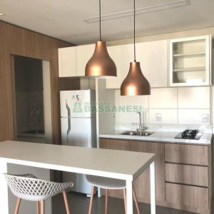 Apto Mobiliado com 42m², 1 dormitório, 1 vaga, no bairro Lourdes em Caxias do Sul para Alugar