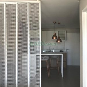 Apto Mobiliado com 42m², 1 dormitório, 1 vaga, no bairro Lourdes em Caxias do Sul para Alugar