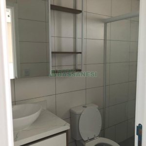 Apto Mobiliado com 42m², 1 dormitório, 1 vaga, no bairro Lourdes em Caxias do Sul para Alugar