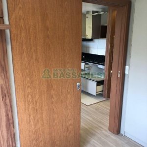 Apartamento com 40m², 2 dormitórios, 1 vaga, no bairro Petrópolis em Caxias do Sul para Alugar