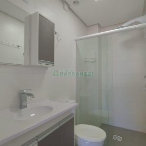 Apartamento com 42m², 1 dormitório, 1 vaga, no bairro Lourdes em Caxias do Sul para Alugar