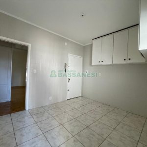 Apartamento com 112m², 3 dormitórios, 1 vaga, no bairro Centro em Caxias do Sul para Alugar