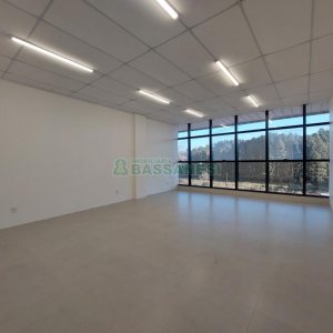 Sala com 35m², no bairro São Ciro em Caxias do Sul para Alugar