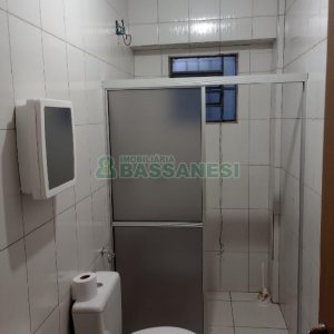 Pavilhão com 286m², no bairro Ana Rech em Caxias do Sul para Alugar