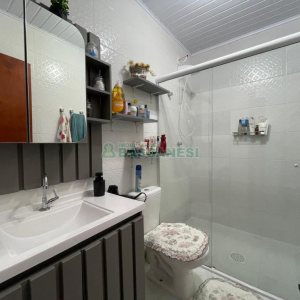 Casa com 190m², 3 dormitórios, 1 vaga, no bairro Jardim Eldorado em Caxias do Sul para Alugar