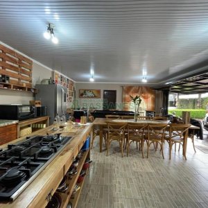 Casa com 190m², 3 dormitórios, 1 vaga, no bairro Jardim Eldorado em Caxias do Sul para Alugar