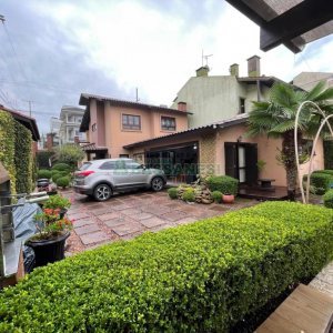 Casa com 190m², 3 dormitórios, 1 vaga, no bairro Jardim Eldorado em Caxias do Sul para Alugar