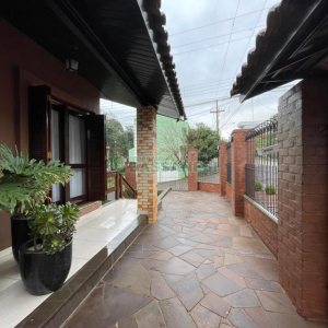 Casa com 190m², 3 dormitórios, 1 vaga, no bairro Jardim Eldorado em Caxias do Sul para Alugar