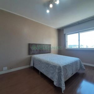 Apto Mobiliado com 122m², 3 dormitórios, 1 vaga, no bairro Pio X em Caxias do Sul para Alugar
