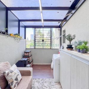 Apartamento com 165m², 3 dormitórios, 2 vagas, no bairro Charqueadas em Caxias do Sul para Comprar