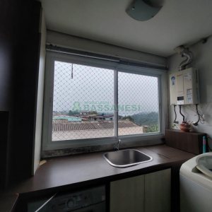 Apartamento com 82m², 2 dormitórios, 2 vagas, no bairro Kayser em Caxias do Sul para Comprar