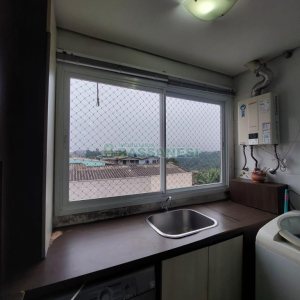 Apartamento com 82m², 2 dormitórios, 2 vagas, no bairro Kayser em Caxias do Sul para Comprar